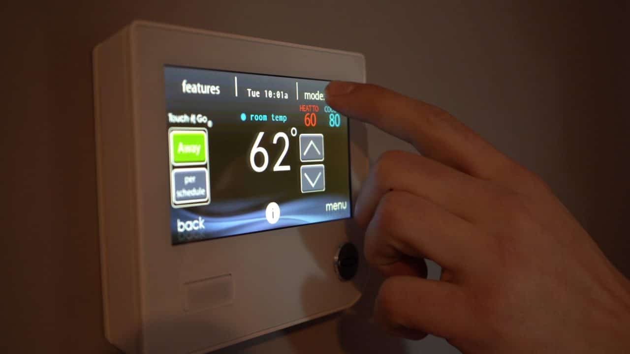 13 Benefits of Installing a Smart Thermostat in Your Home