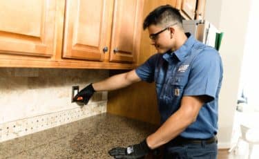 9 Ways to Avoid a Tripped Breaker - Lee Company