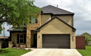 Garage Door Insulation: Is It Right for You? | Lee Company