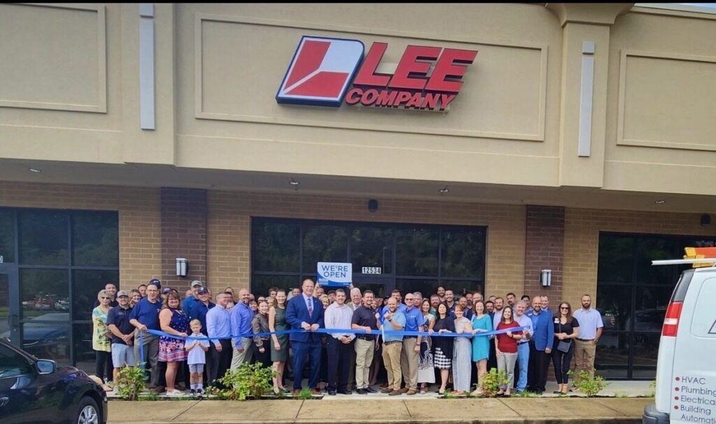 Knoxville Office Ribbon Cutting - Lee Company